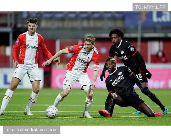 攻防转换速度成胜负手 中超球队普遍节奏偏慢 攻防转换速度成胜负手 中超球队普遍节奏偏慢