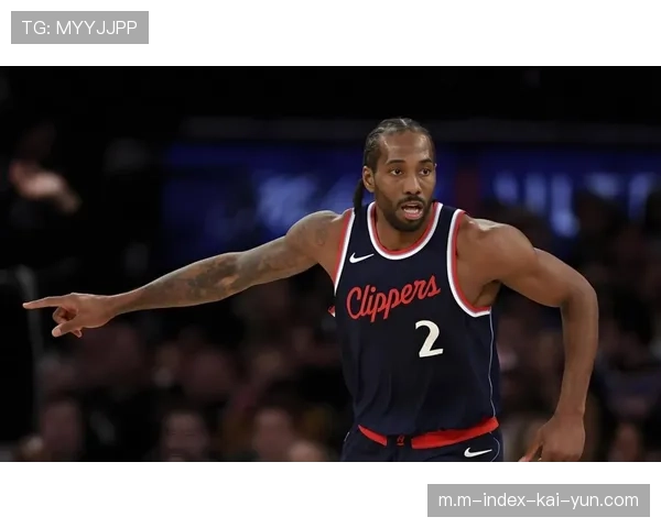 马刺25分逆转快船喜迎三连胜 伦纳德关键时刻失误篮板保护不力