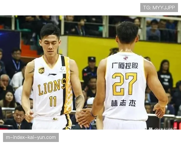 上海刘铮出场时间受压缩 场均得分从9.4分降至3.8分